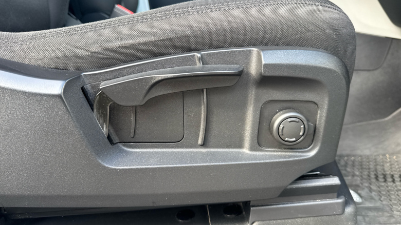 Land Rover Defender 90 Diesel 3.0 D250 Hard Top Auto